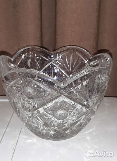 Ваза хрустальная 15х10см
