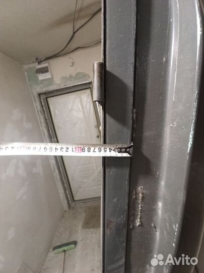 Дверь входная металлическая