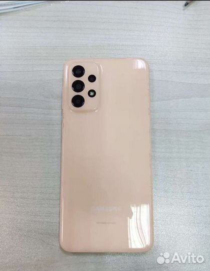 Мобильный телефон андроид новый