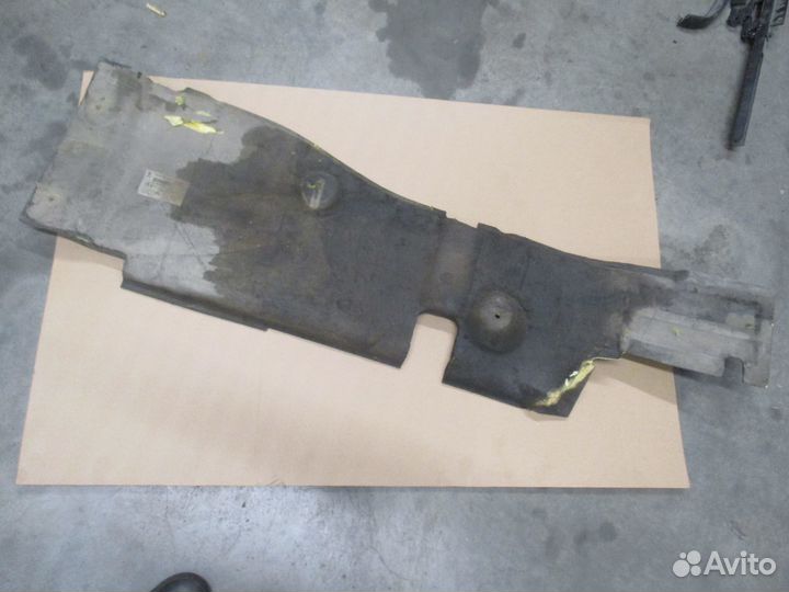 Шумопоглотитель пола кабины левый Скания CG