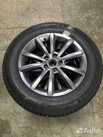 Колеса в сборе r17 зимние volkswagen tiguan