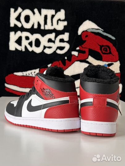 Кроссовки зимние Nike air jordan 1 mid