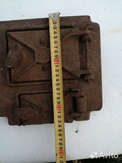 Дверца топочная с потдувалом