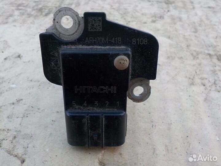 Датчик массового расхода воздуха Honda Civic 4D 20