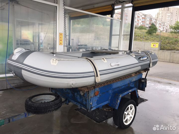 Лодка Gladiator 330 +прицеп