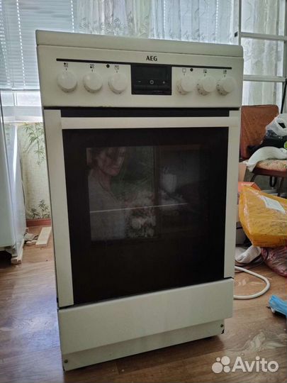 Плита электрическая AEG 47005V9-WN