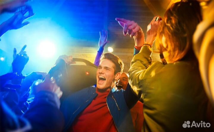 Беспроводная акустическая система boombox