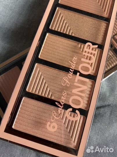 Палетка Бронзатор хайлайтер