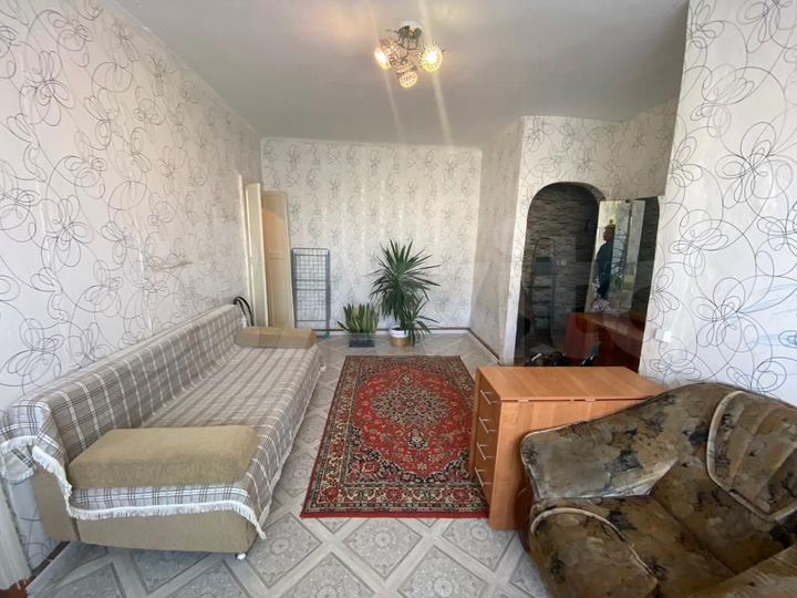 2-к. квартира, 42,4 м², 1/3 эт.