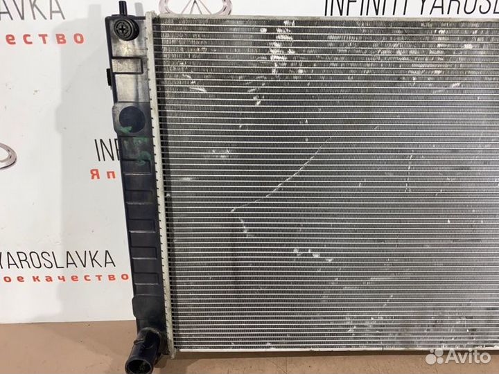 Радиатор охлаждения двигателя Infiniti M35 Y51