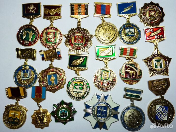 Значки - Гербы в Тяжёлом металле