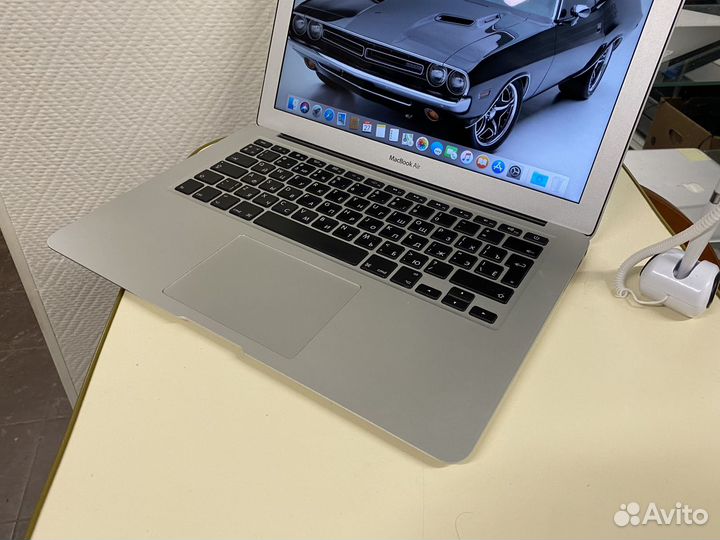 MacBook air 13 2014 максимальный core i7\8-GB
