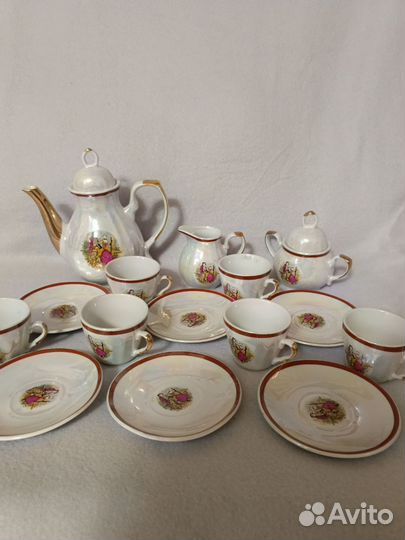 Кофейный сервиз Мадонна, Япония