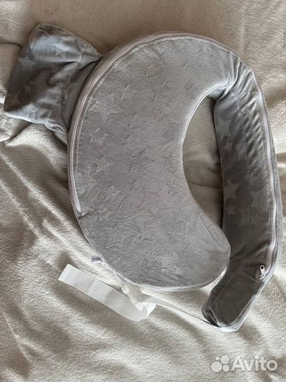 Подушка для кормления loona