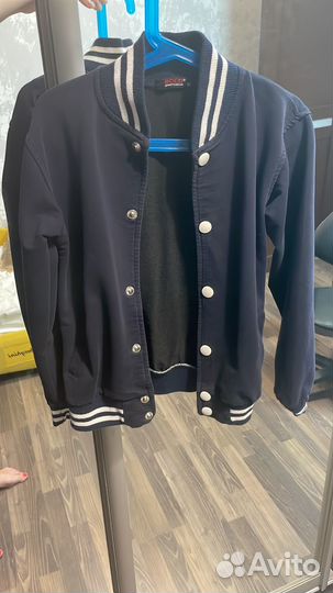 Синий бомбер