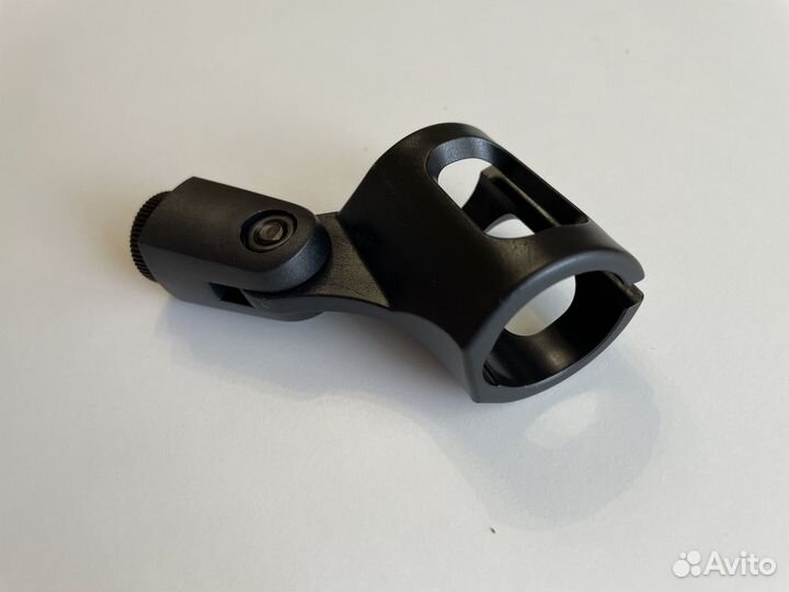 Микрофонная стойка напольная