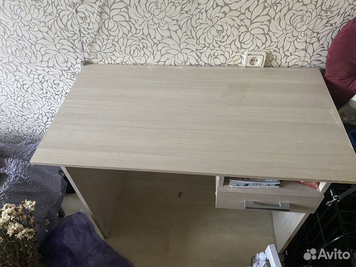 Рабочий стол для школьника бу