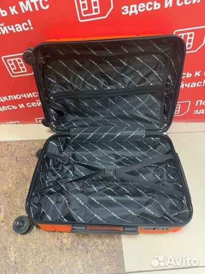 Чемодан на колесах