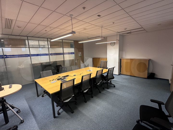 Офис (А) 3 388 м²