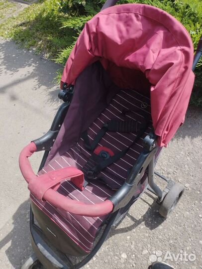Прогулочная коляска