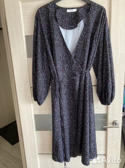 Платье большого размера