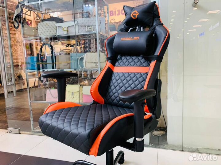 Компьютерное кресло эко-кожа