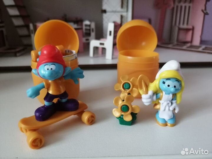 Киндер сюрприз смурфики 2022