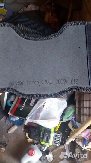 Автомобильные коврики для Nissan March