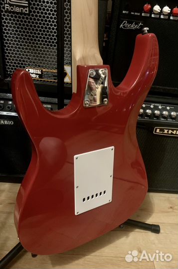 Электрогитара