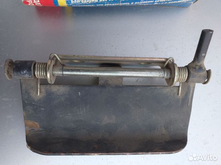 Ручка двери наружная ГАЗель (металлическая) левая