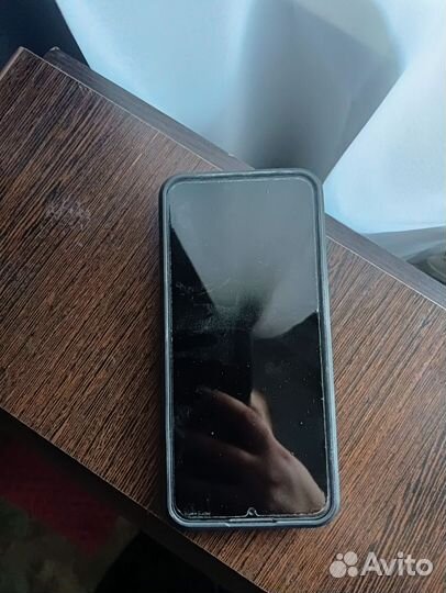 HUAWEI P20, 6/64 ГБ