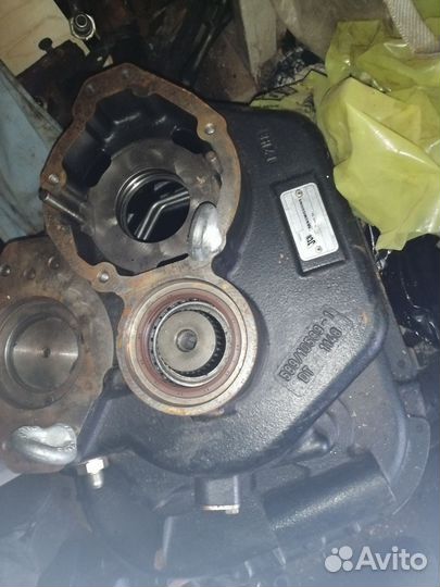 Запчасти кпп JCB 442/27690 442/M5684