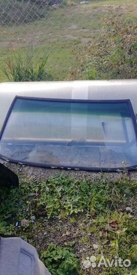 Лобовое стекло