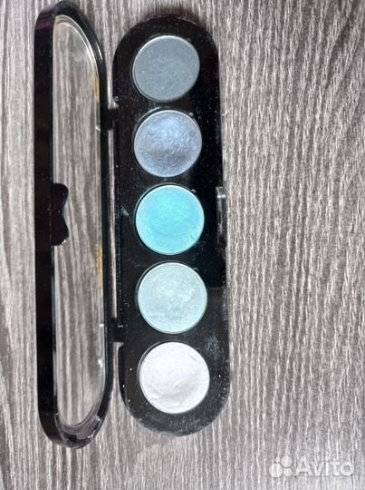 Палетка теней make up atelier Т07