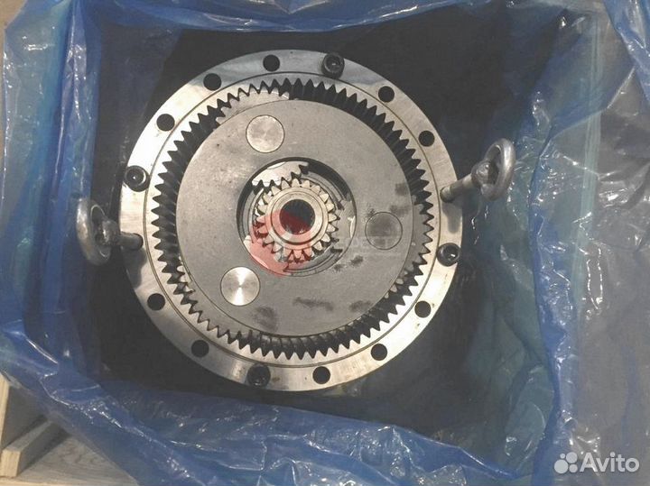 Редуктор поворота CAT 320CFM