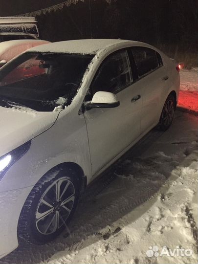 Kia Rio 1.6 AT, 2021, 10 800 км