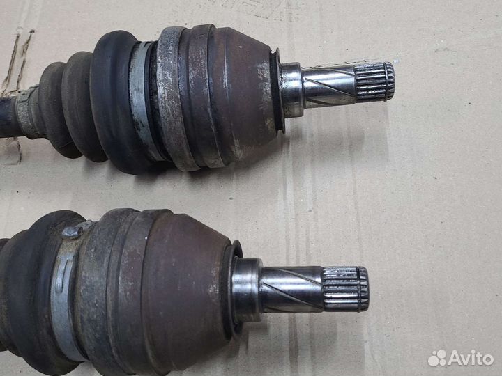 Привод левый правый Opel Astra H Zafira B 2005-15г