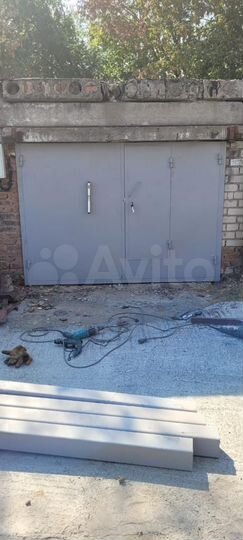 Гараж, > 30 м²