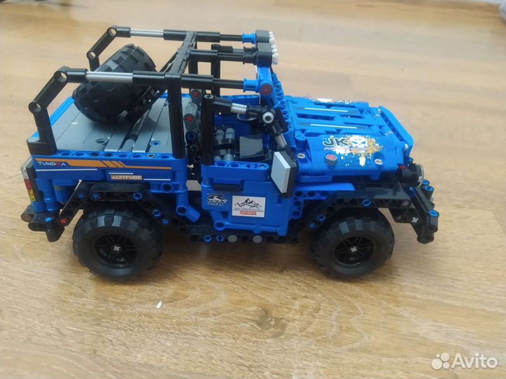 Лего джип