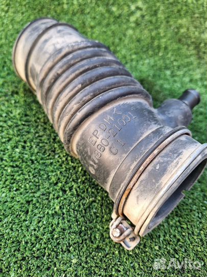 Патрубок воздушного фильтра Toyota Corolla, XI