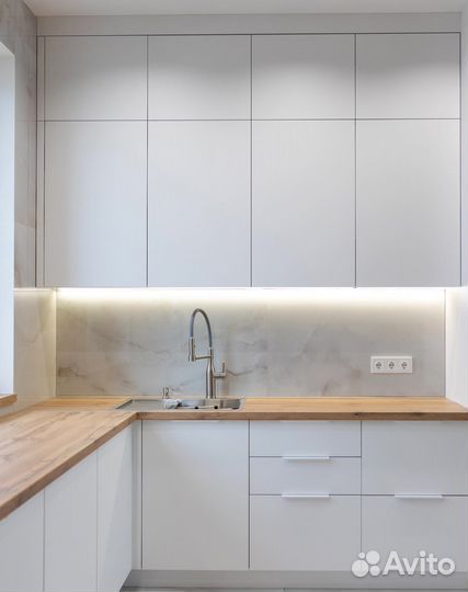 Кухня современная большая в Ставрополе