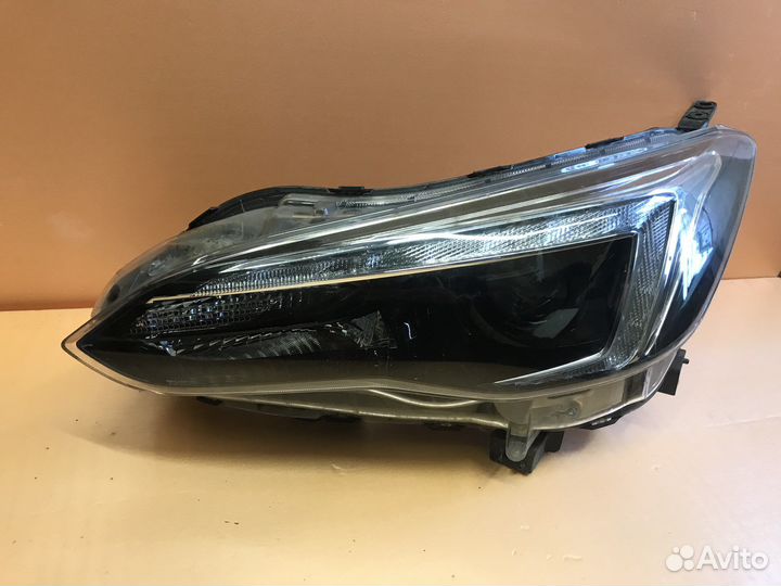 Фара левая LED Subaru XV GT