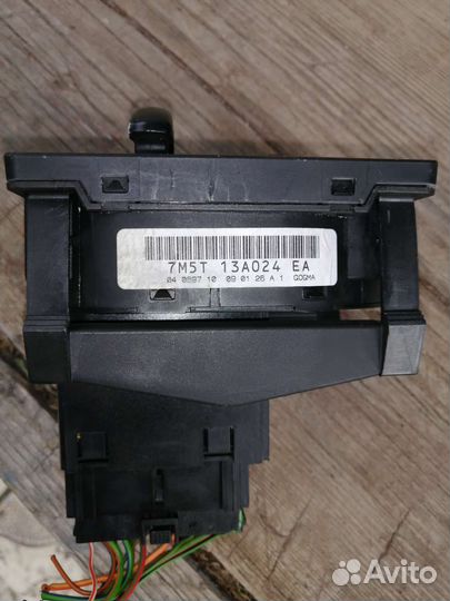 Блок включения света Форд фокус 2