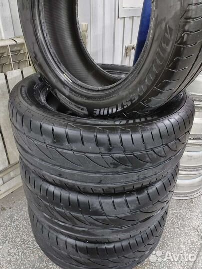 Bridgestone Potenza RE002 Adrenalin 225/55 R16