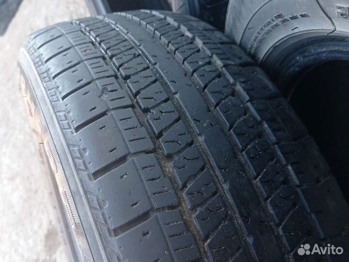 Triangle TR257 215/60 R17 95H