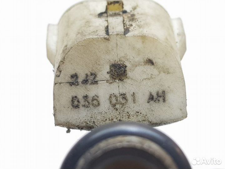 Форсунка топливная Seat Ibiza cggb 2011