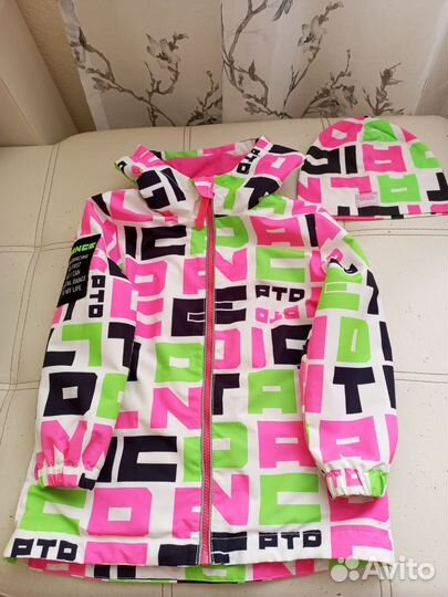 Куртки на девочку 116