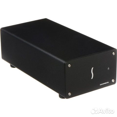 Thunderbolt 2 -to-PCIe Sonnet Echo Express