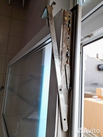 Ремонт металлопластиковых окон и дверей