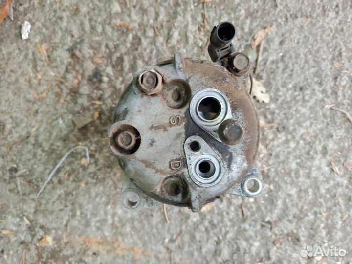 Компрессор кондиционера volvo s 40